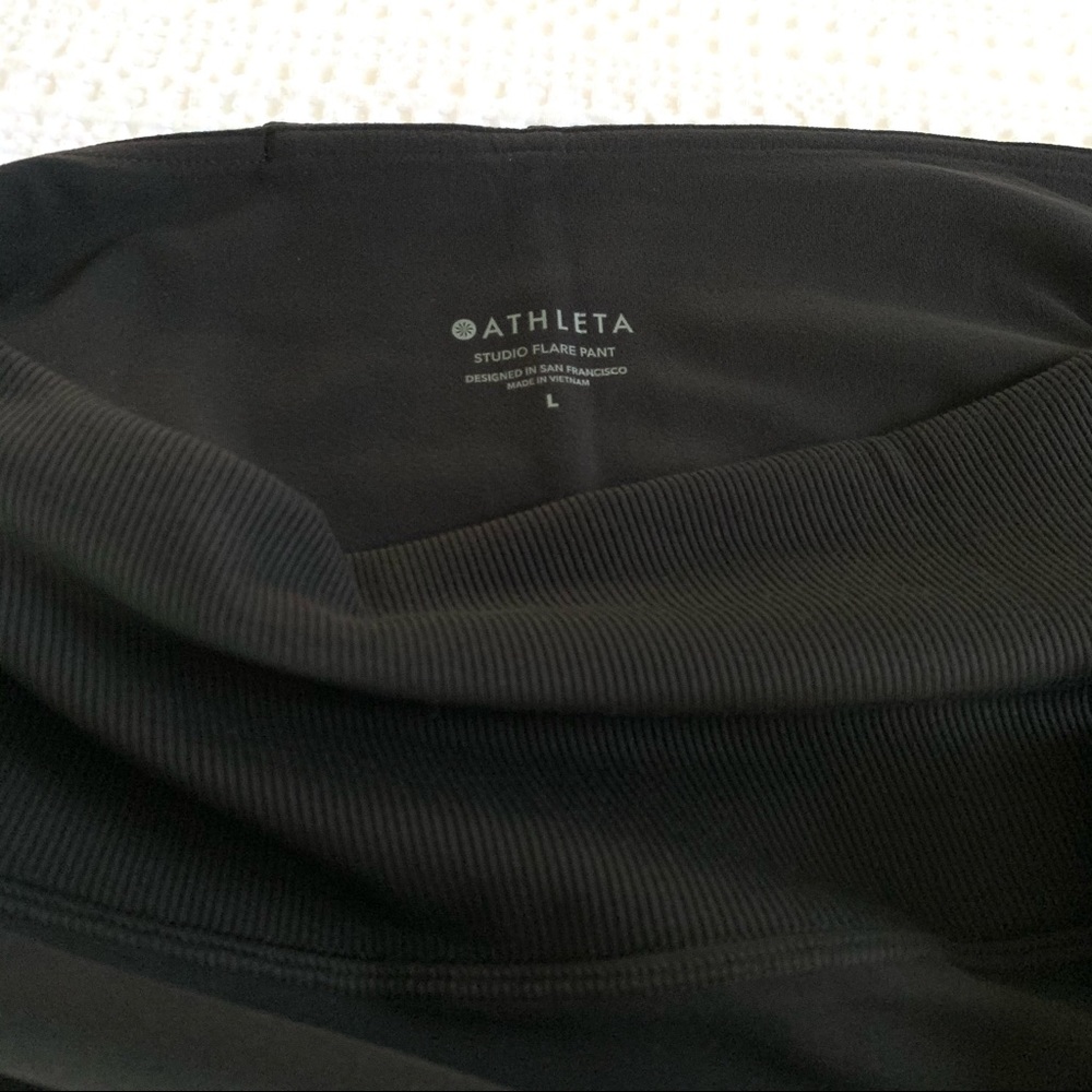 NWOT Athleta Studio Flare Pant Black - Large - Picture 6 of 7